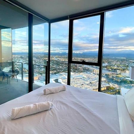Luxury Stunning Riverview 1 Bedroom Apt 479F Гоулд Коуст Екстериор снимка