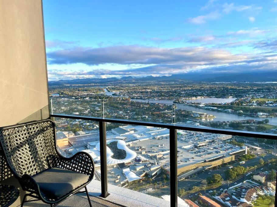 Luxury Stunning Riverview 1 Bedroom Apt 479F Гоулд Коуст Екстериор снимка