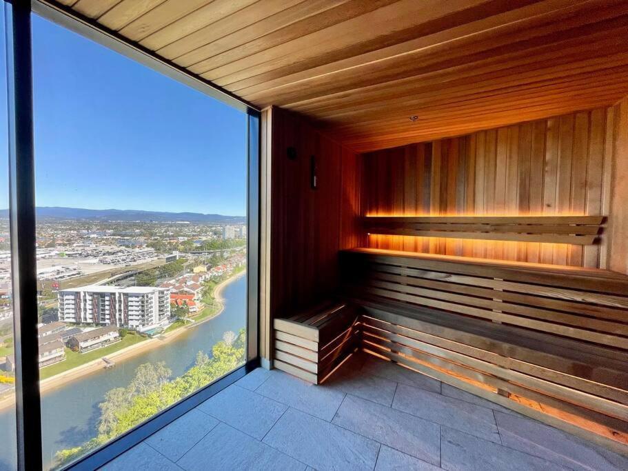 Luxury Stunning Riverview 1 Bedroom Apt 479F Гоулд Коуст Екстериор снимка